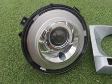 Laden Sie das Bild in den Galerie-Viewer, Frontscheinwerfer Mercedes-Benz W463 4638840174 Bi-Xenon Links Headlight SCH3389460679rk