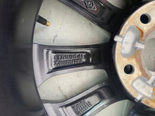 Laden Sie das Bild in den Galerie-Viewer, 1x Alufelge 16 Zoll 6.5" 5x114.3 44ET Glanz Graphit 403005287 Mg Megane Iv FEL9608023216qh