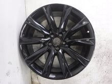Laden Sie das Bild in den Galerie-Viewer, 1x Alufelge 20 Zoll 9.0" 5x112 38ET Glanz Schwarz 4KE071490 Audi E-Tron FEL2165569065mq