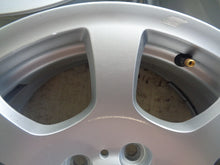 Load image into Gallery viewer, 4x Alufelge 16 Zoll 7.0" 5x120 20ET 6762000 BMW 4 Rim Wheel FEL6324217879lw