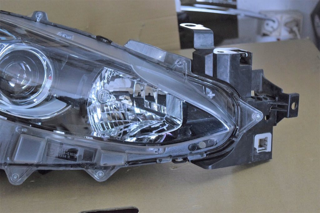 Frontscheinwerfer Mazda 3 Bm BHR151030 Rechts Scheinwerfer Headlight