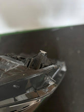 Laden Sie das Bild in den Galerie-Viewer, Frontscheinwerfer Mercedes-Benz W212 A2128201839 Xenon Links Headlight SCH8380358733tj