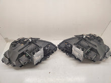 Load image into Gallery viewer, Frontscheinwerfer BMW 2 G42 8083636 8083635 LED Ein Stück (Rechts oder Links) SCH8508958550hh