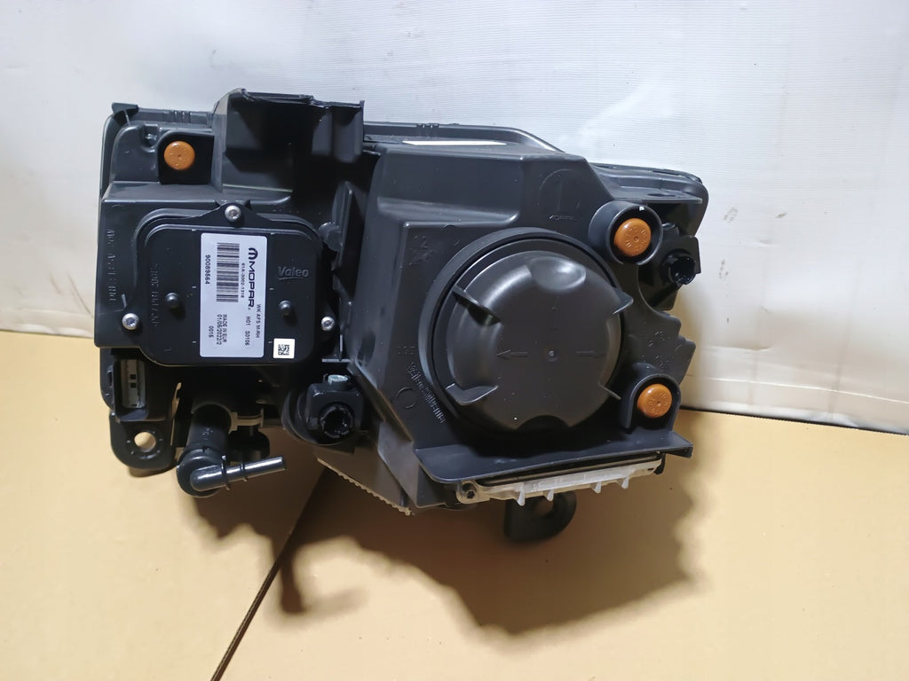 Frontscheinwerfer Jeep Grand Cherokee 68266656AJ Xenon Rechts Headlight SCH5433676349vr