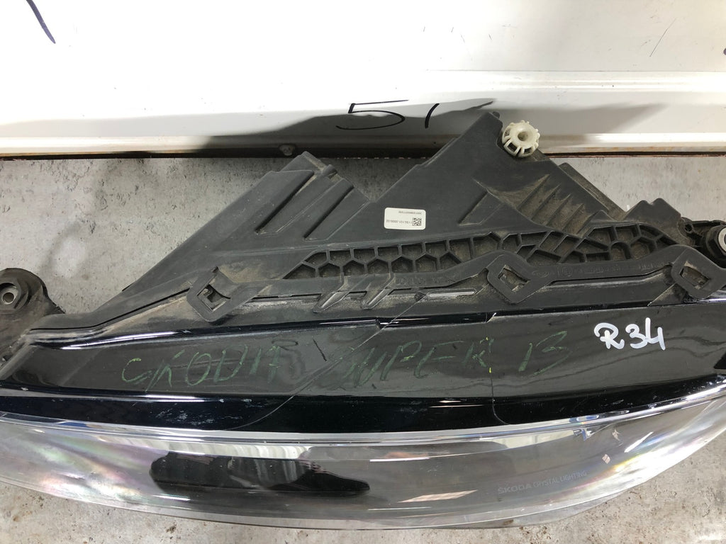 Frontscheinwerfer Skoda Superb III 3V1941015C Links Scheinwerfer Headlight