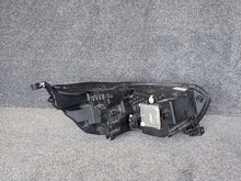 Load image into Gallery viewer, Frontscheinwerfer Renault Trafic 1EX014721-01 Links Scheinwerfer Headlight