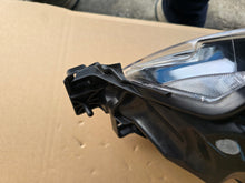 Load image into Gallery viewer, Frontscheinwerfer Mazda 2 Dj D43N-51030 Rechts Scheinwerfer Headlight SCH2364430871vx