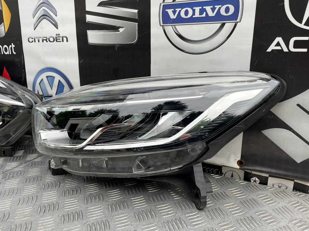 Frontscheinwerfer Renault Captur I 260107244R 260606152R LED Rechts oder Links