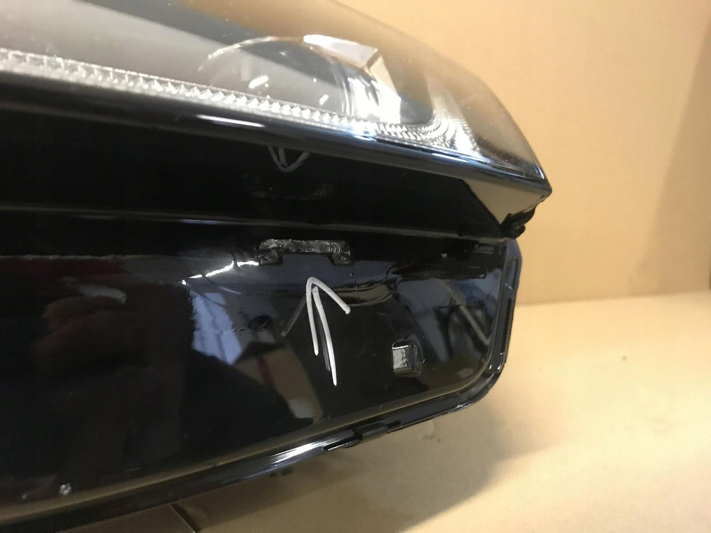 Frontscheinwerfer Skoda Octavia IV 5E4941015A Ein Stück (Rechts oder Links) SCH2177233483aw
