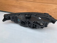 Laden Sie das Bild in den Galerie-Viewer, Frontscheinwerfer Audi A3 8Y0941012 LED Rechts Scheinwerfer Headlight