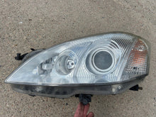 Laden Sie das Bild in den Galerie-Viewer, Frontscheinwerfer Mercedes-Benz W221 Xenon Links Scheinwerfer Headlight SCH1461703733qn