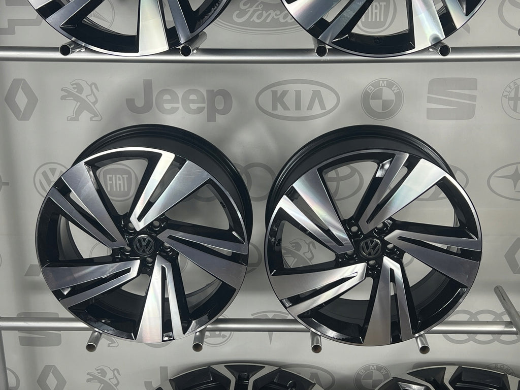 4x Alufelge 18 Zoll 7.0" 5x100 39ET Glanz Schwarz 2GM601025H VW T Cross T-Cross