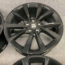 Laden Sie das Bild in den Galerie-Viewer, 4x Alufelge 18 Zoll 7.5" 5x112 46ET Glanz Schwarz 5FA601025E Seat Leon Rim Wheel FEL2649236607zi