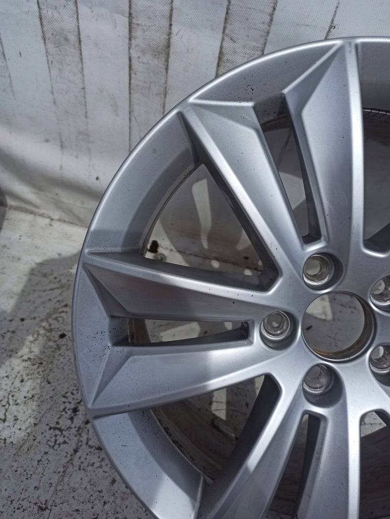 1x Alufelge 17 Zoll 7.0" 5x108 40,5ET 31471309 Volvo S60 V60 Rim Wheel