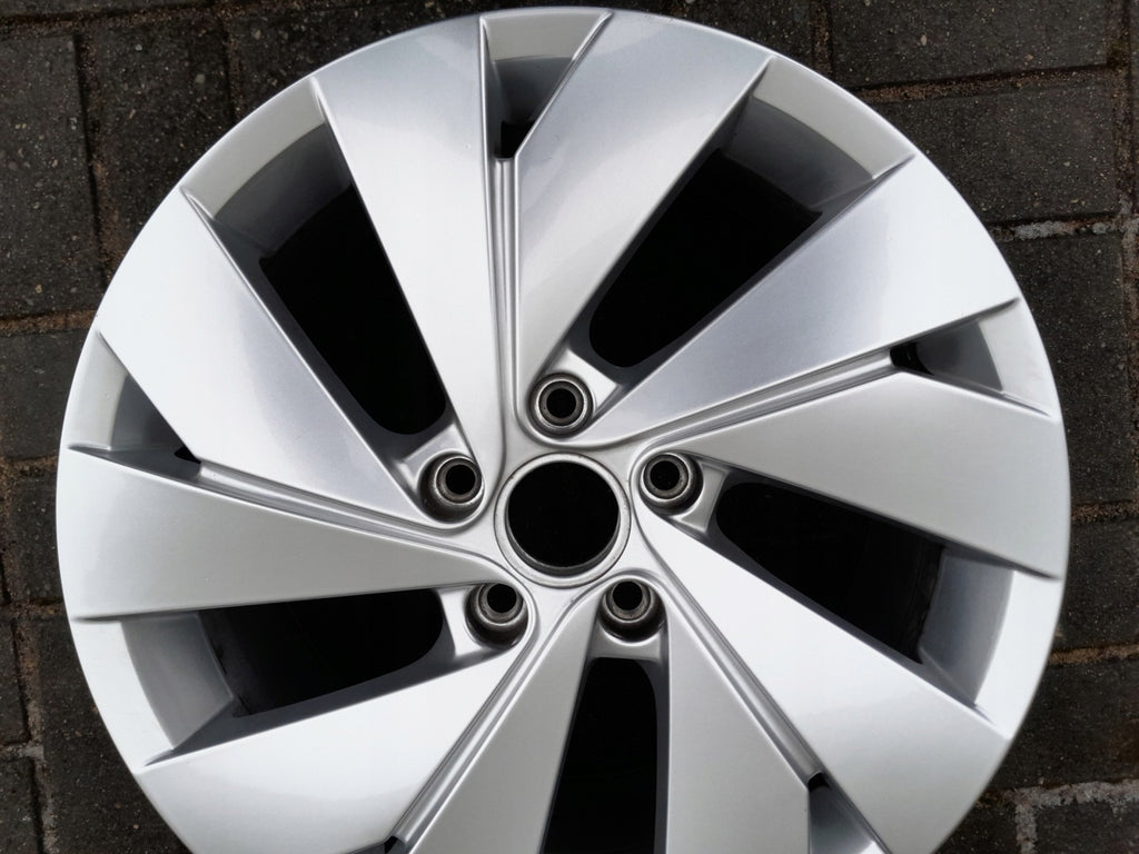 1x Alufelge 17 Zoll 7.0" 5x112 51ET 5H0601025C VW Golf Rim Wheel FEL3485855781rh