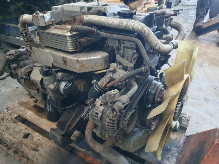 Motor Mitsubishi I 4M42-0AT 245TKm Diesel Engine Komplett MOT9455988196bx