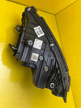 Load image into Gallery viewer, Frontscheinwerfer Mercedes-Benz W206 A2069068204 LED Rechts Headlight SCH2478612236dz