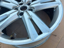 Load image into Gallery viewer, 1x Alufelge 18 Zoll 7.0" 5x112 45ET Glanz Silber 575601025G Seat Ateca Rim Wheel FEL7256425731pe
