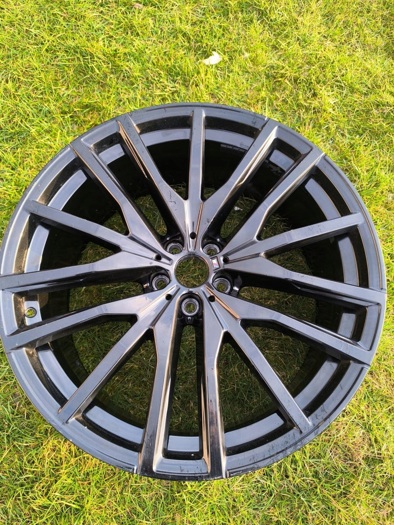 1x Alufelge 22 Zoll 9.5" 5x112 37ET Glanz Schwarz 9882610 BMW Rim Wheel FEL1327823030mm