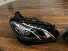 Load image into Gallery viewer, Frontscheinwerfer Mercedes-Benz W213 2139066501 Full LED Rechts oder Links SCH3029986117op