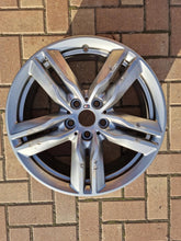Load image into Gallery viewer, 1x Alufelge 18 Zoll 7.5" 5x112 51ET 7850456 BMW X1 F48 Rim Wheel FEL5330965641vl