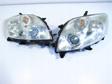 Laden Sie das Bild in den Galerie-Viewer, Frontscheinwerfer Toyota Auris 81150-02470 Ein Stück (Rechts oder Links)