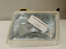 Laden Sie das Bild in den Galerie-Viewer, Frontscheinwerfer Ford Escort 0020042 Links Scheinwerfer Headlight SCH8065834415vd