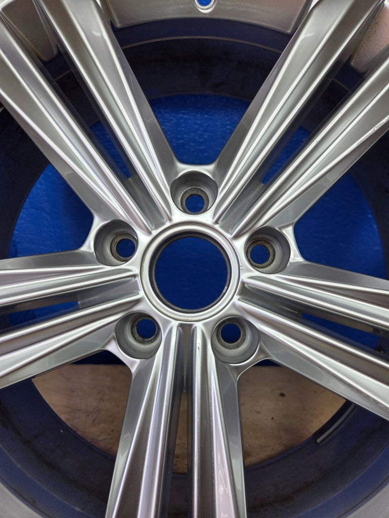1x Alufelge 18 Zoll 5x112 5NA601025N VW Tiguan Rim Wheel FEL1402131453kx