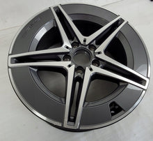 Load image into Gallery viewer, 1x Alufelge 18 Zoll 8.5" 5x112 52ET A2064011800 Mercedes-Benz W206 Rim Wheel FEL1433773557kq