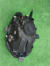 Laden Sie das Bild in den Galerie-Viewer, Frontscheinwerfer Mini F56 7472232-01 Rechts Scheinwerfer Headlight SCH5052793438fy