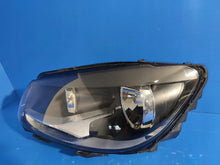 Load image into Gallery viewer, Frontscheinwerfer VW Touran 1T1941005H Halogen Links Scheinwerfer Headlight