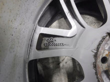 Load image into Gallery viewer, 1x Alufelge 16 Zoll 6.5" 4x100 40ET Glanz Silber 40300864R Dacia I Rim Wheel FEL6326999250ic