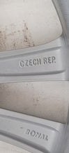 Load image into Gallery viewer, 1x Alufelge 17 Zoll 7.5" 5x112 27ET 6863417 BMW 5 G31 G30 Rim Wheel FEL7571987858aw
