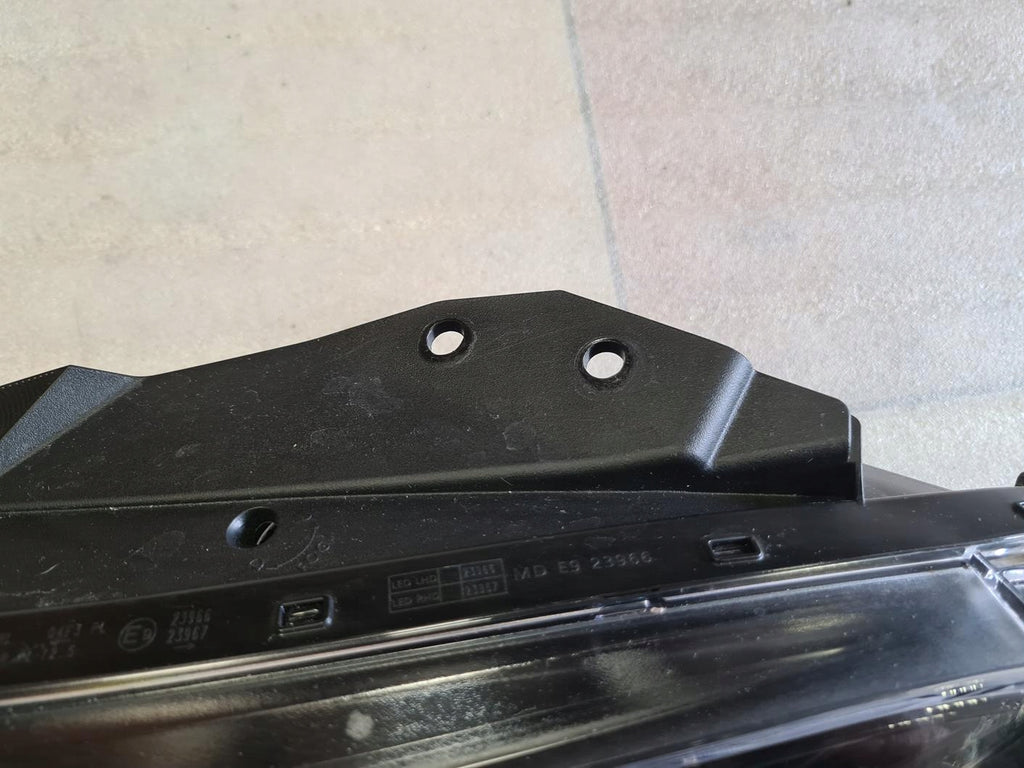 Frontscheinwerfer Kia Ceed 92102J7500 Rechts Scheinwerfer Headlight