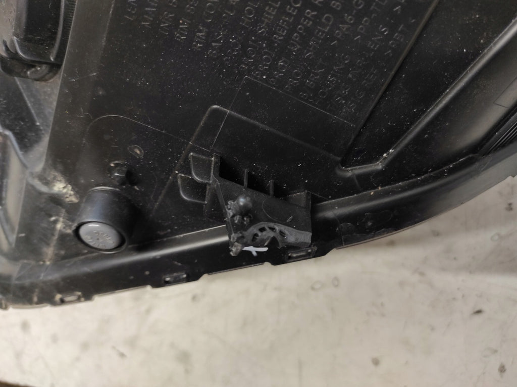 Frontscheinwerfer Hyundai Bayon 92102-Q0500 Rechts Scheinwerfer Headlight SCH3885013581va