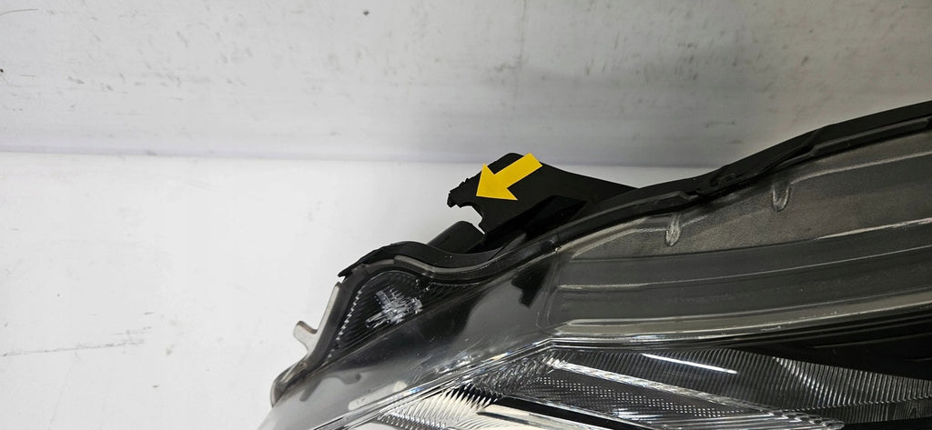 Frontscheinwerfer Toyota Yaris LED Links Scheinwerfer Headlight SCH2436986043ee