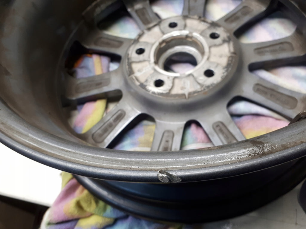 1x Alufelge 16 Zoll 6.5" 5x114.3 45ET 9965L56560 Mazda Cx3 Cx-3 Rim Wheel FEL5183232254pz