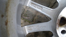 Laden Sie das Bild in den Galerie-Viewer, 1x Alufelge 17 Zoll 7.0" 5x112 45ET Rim Wheel FEL4193096354tn