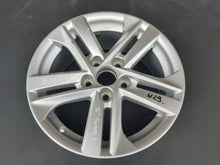 Laden Sie das Bild in den Galerie-Viewer, 1x Alufelge 16 Zoll 7.0" 5x114.3 Toyota Corolla Rim Wheel FEL4073109077ds