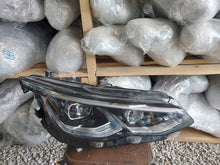 Laden Sie das Bild in den Galerie-Viewer, Frontscheinwerfer VW Golf VIII 5H1941036 Full LED Rechts Scheinwerfer Headlight SCH9249621267fg