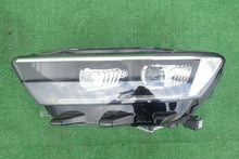 Laden Sie das Bild in den Galerie-Viewer, Frontscheinwerfer VW T Roc 2GA941035D LED Links Scheinwerfer Headlight