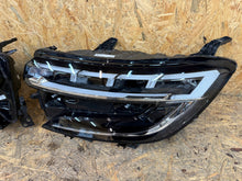 Laden Sie das Bild in den Galerie-Viewer, Frontscheinwerfer Renault 260606796R 260100650R Full LED Ein Satz Headlight SCH8709250311ie