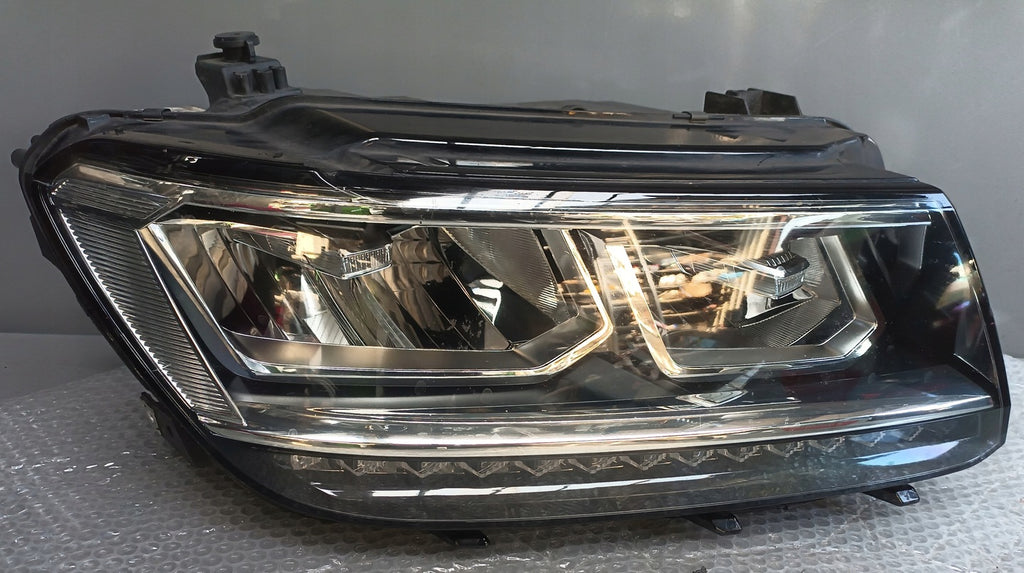 Frontscheinwerfer VW Tiguan 5NB941082D Rechts Scheinwerfer Headlight