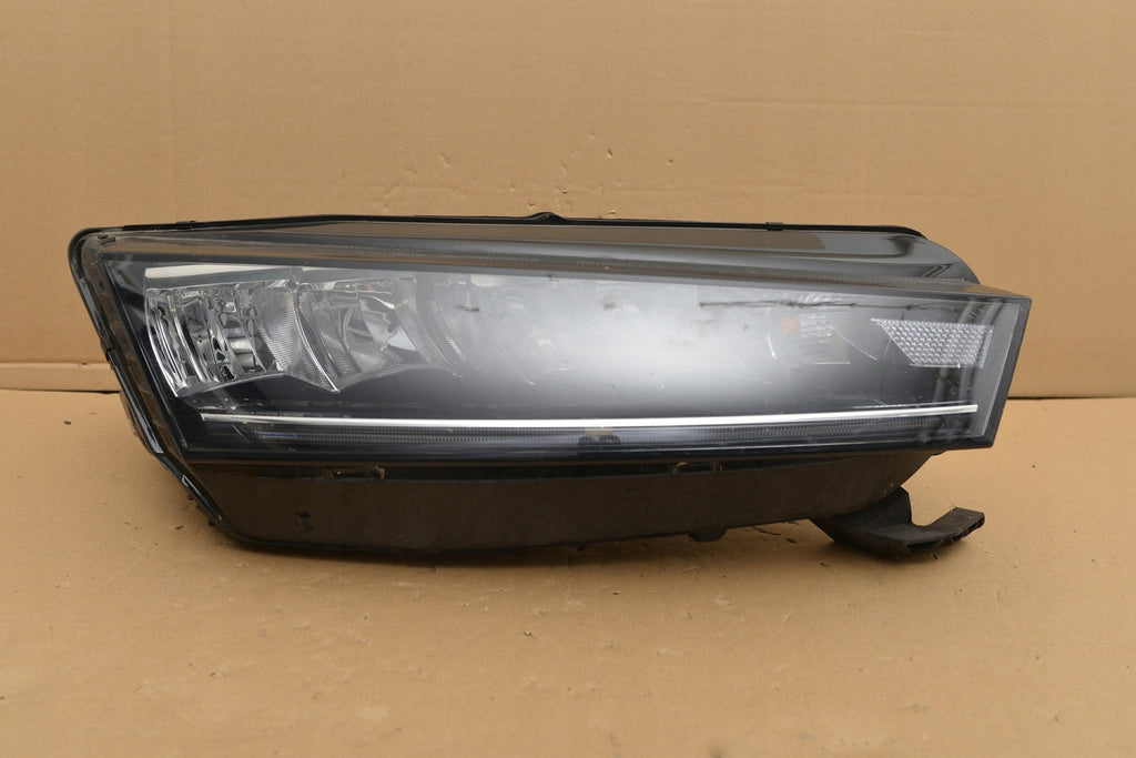 Frontscheinwerfer Skoda Octavia IV 030111823200 Rechts Scheinwerfer Headlight SCH9382287707yw