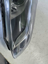 Laden Sie das Bild in den Galerie-Viewer, Frontscheinwerfer Ford C Max F1CB-13D153-AF Xenon Links Scheinwerfer Headlight SCH3822778258au