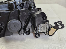 Load image into Gallery viewer, Frontscheinwerfer VW Golf VIII 5H1941005B LED Ein Stück (Rechts oder Links) SCH8247965875qg