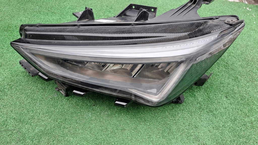 Frontscheinwerfer Cupra Born 10F941007H Full LED Links Scheinwerfer Headlight