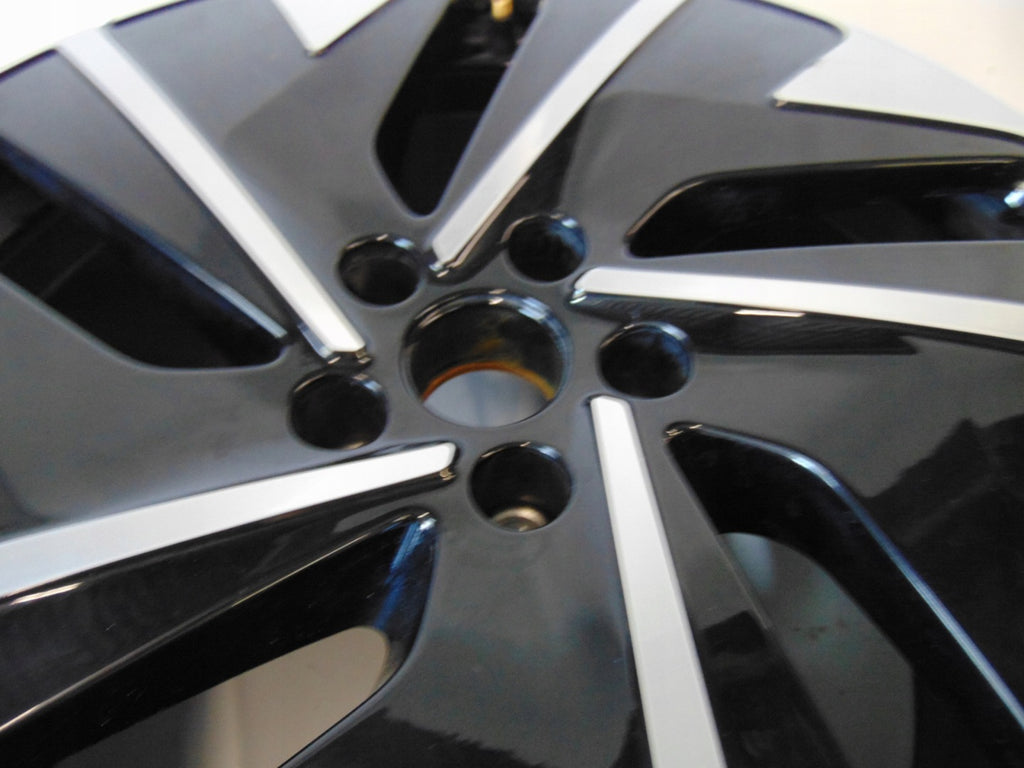 1x Alufelge 19 Zoll 8.0" 5x112 45ET Glanz Silber 14B601025E VW I Rim Wheel FEL4556080274op