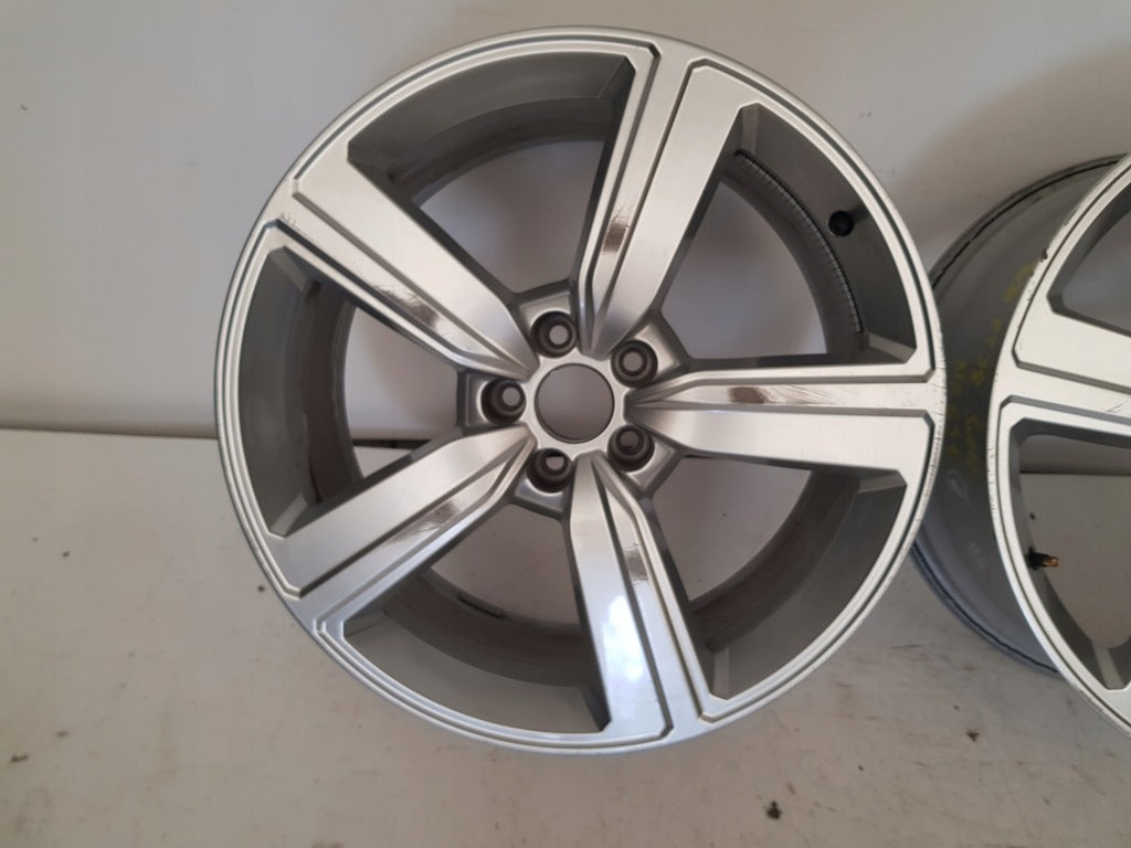 1x Alufelge 20 Zoll 9.0" 5x112 38ET Glanz Silber 4KE601025 Audi E Tron Rim Wheel FEL7640265324qv