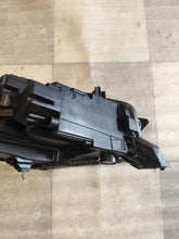 Laden Sie das Bild in den Galerie-Viewer, Frontscheinwerfer Opel Corsa F 9829522780 Links Scheinwerfer Headlight SCH2986035155xu